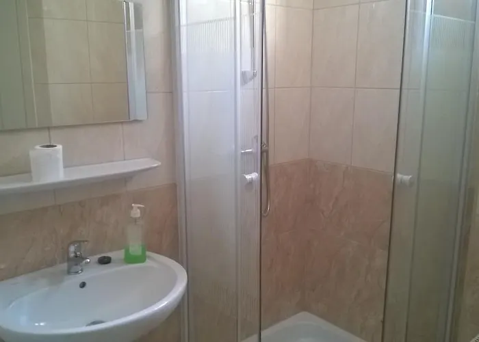 Hatarmenti Vendeghaz Gasthof